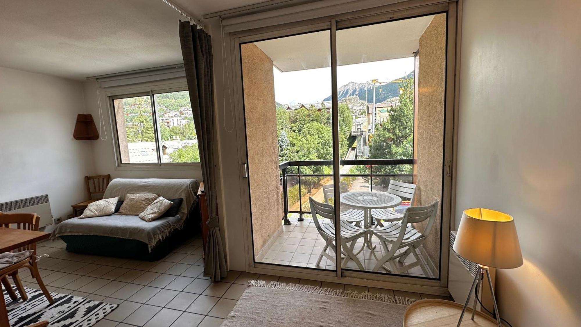Appartement Centre Ville Pied De Piste Briancon Buitenkant foto