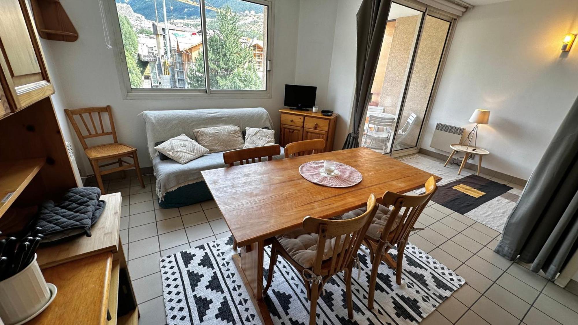 Appartement Centre Ville Pied De Piste Briancon Buitenkant foto